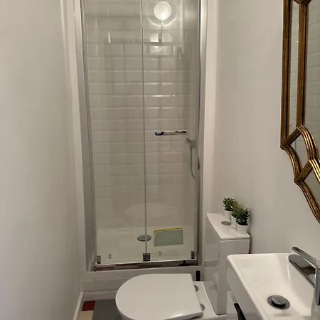 Principe Real - Casa De * Lisbon