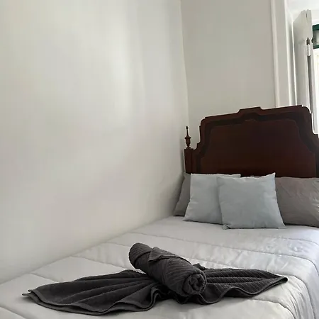 Principe Real - Casa De Séjour chez l'habitant